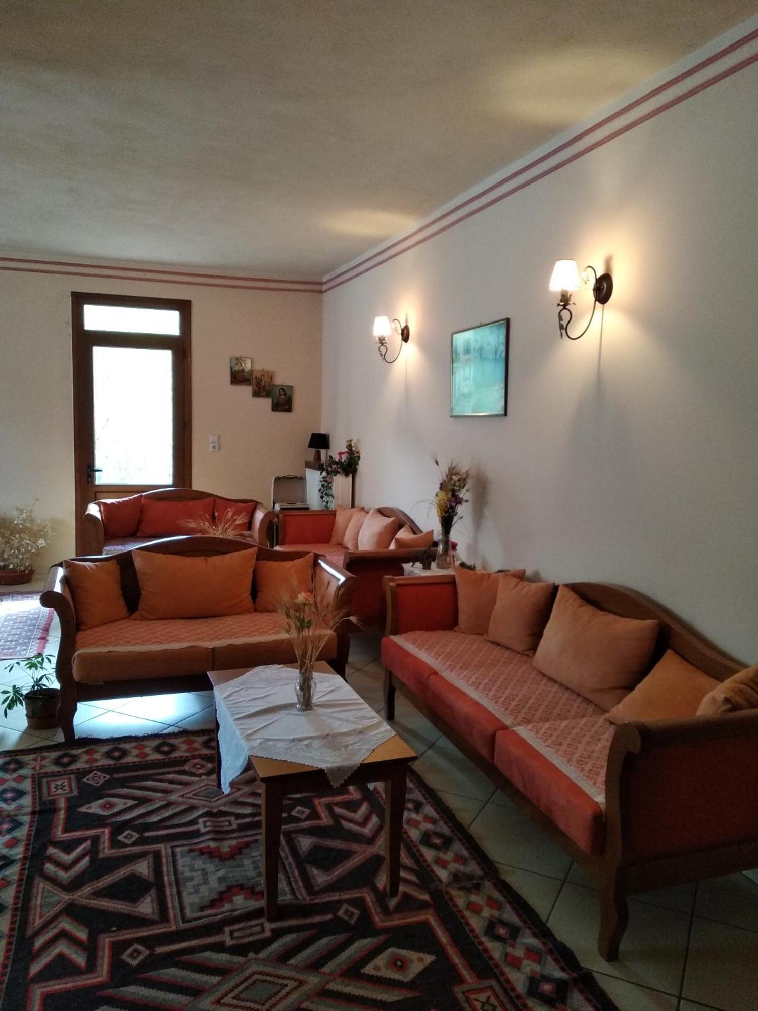 Hotel To Spiti Tis Irinis Vitina Exteriér fotografie
